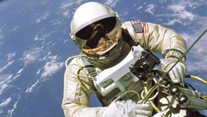 سيلفي المريخ و20 صورة ايقونية التقطتها عدسات المركبات الفضائية