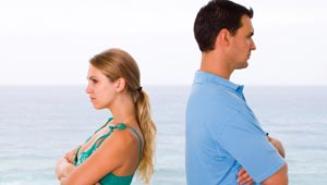  لا تتزوجيه ان كان من برج السرطان! رومانسي لكن به 5 عيوب!