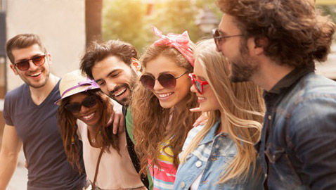 5 أبراج هم ملوك وملكات الحياة الإجتماعية.. هل أنت من بينها؟