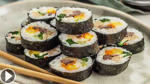 هل تعرف ما هو أصل السوشي؟ ليس كما تظن!.. إليك رحلة تطوره