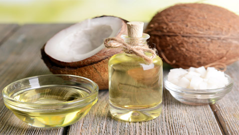 طرق مذهلة واستخدامات سحرية لزيت جوز الهند لم تسمع بها من قبل