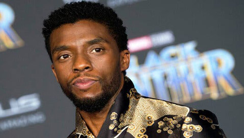 وفاة تشادويك بوسمان نجم فيلم بلاك بانثر بعمر 43 عاما بعد صراع مع المرض