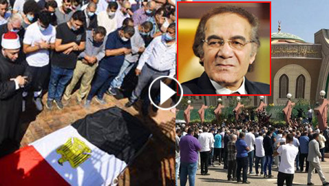 فيديو وصور.. دموع وذكريات النجوم في جنازة محمود ياسين
