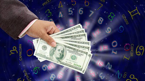 كيف يتعامل مواليد هذه الأبراج مع المال؟