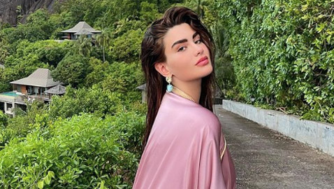 روان بن حسين ترد على متابع اتهمها بالثراء بعد زواجها من ليبي