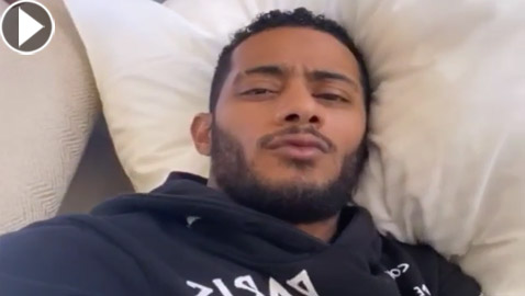 الجمهور ينتقد محمد رمضان بسبب فيديو مضيفة الطيران: مش عارف تغطي نفسك؟؟